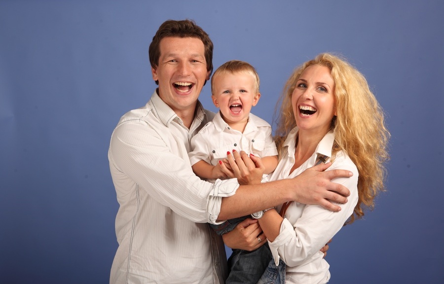 Алексей и Алена Корза с сыном